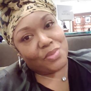 Meet your Posher, Miriam